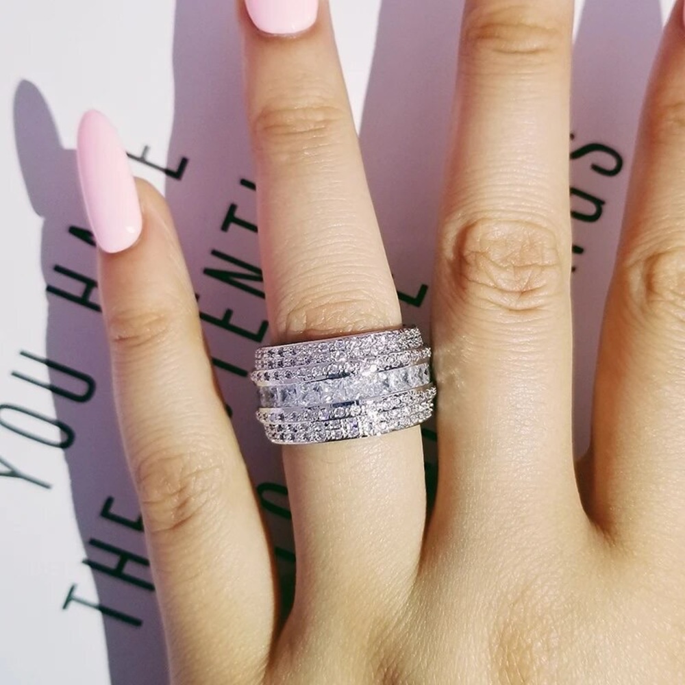 Gorgeous Silver Wide Women Ring - Picture 2 of 5